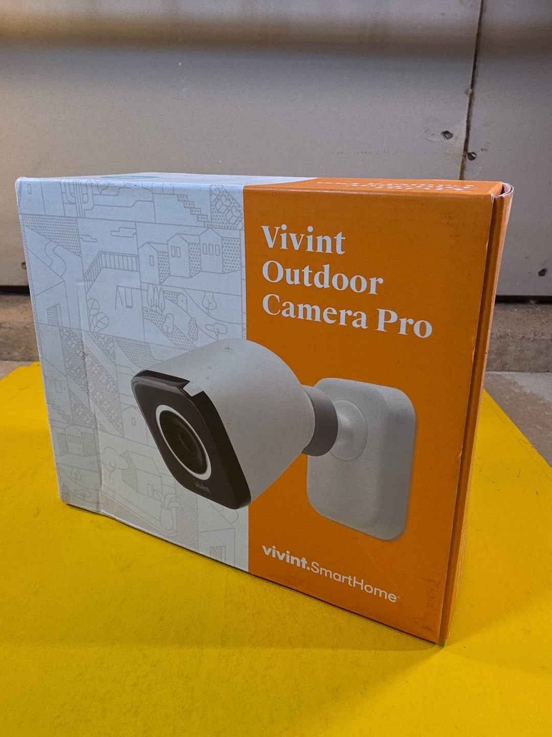 NEW Vivint Outdoor Camera Pro Gen 1 VS-ODC300-WHT. New