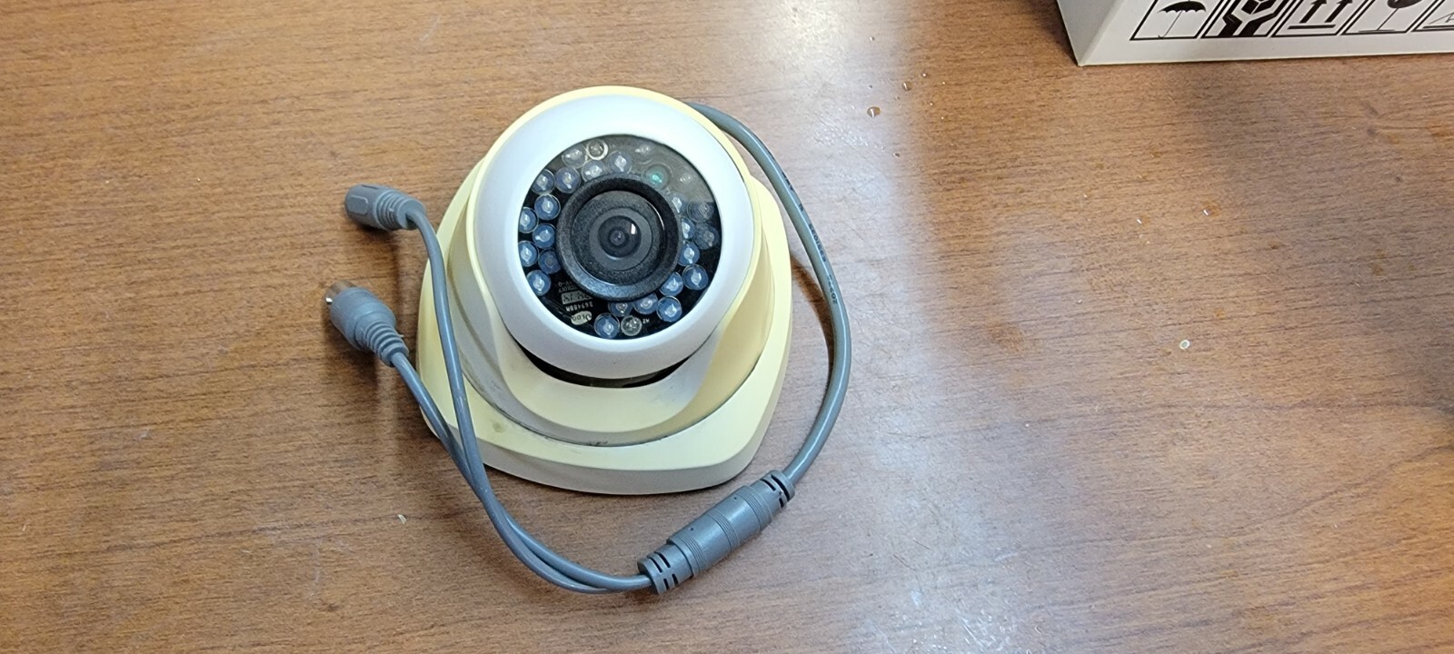 LTS PLATINUM CMHT1532 1MP 2.8MM 720P HD HD-TVI 1/3″ SENSOR SURVILIANCE CAMERA