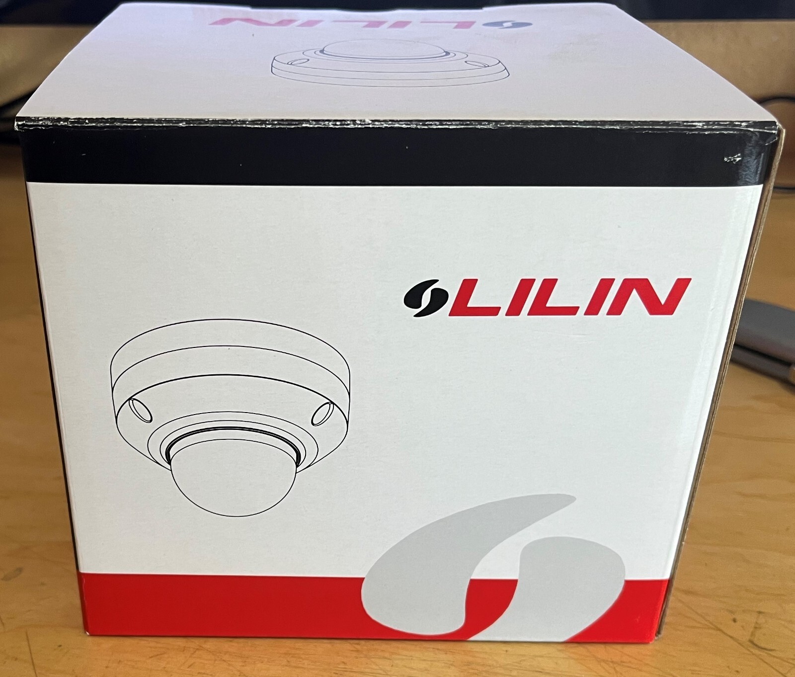 LILIN Z3R6422X3 1080P Auto Focus IR Vandal Resistant Dome IP Camera – NEW
