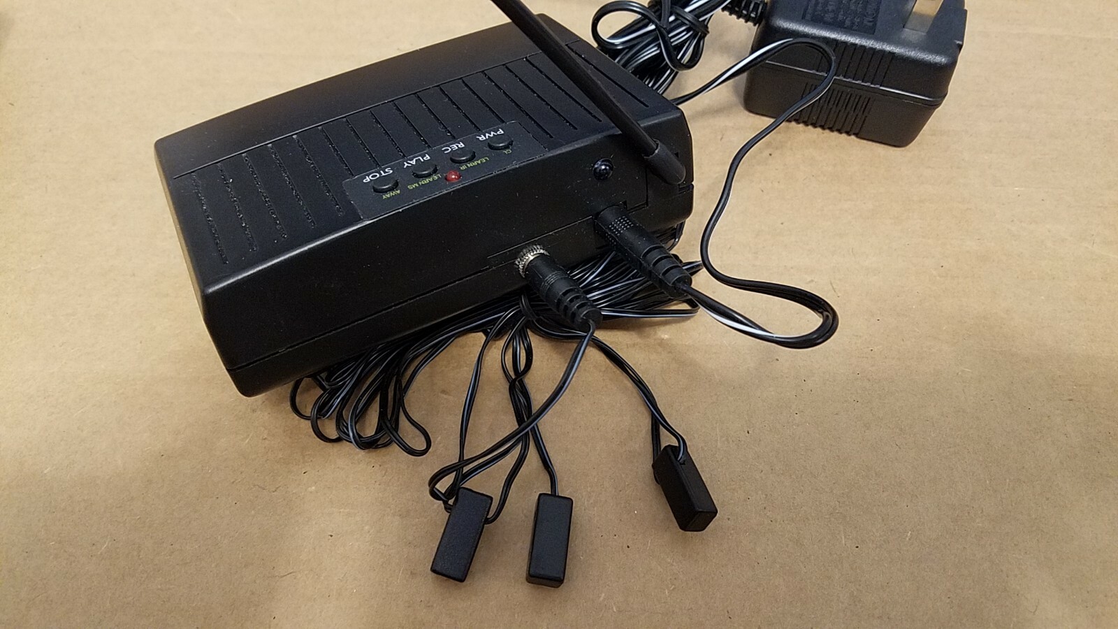 X-10 UX23A Whole House Learning IR Controller Remote Home Automation Smarthome