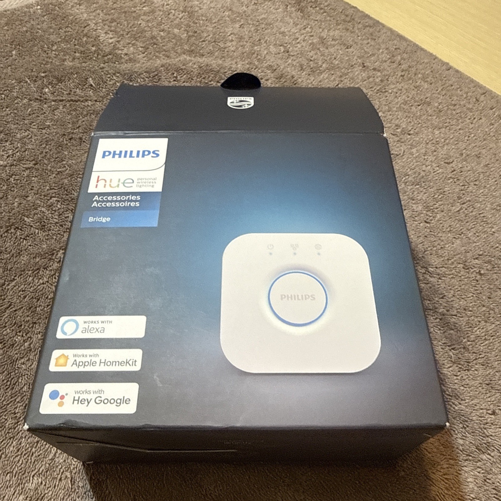 PHILIPS HUE 458471 SMART BRIDGE CONTROL UP TO 50 LIGHTS & ACCESSORIES