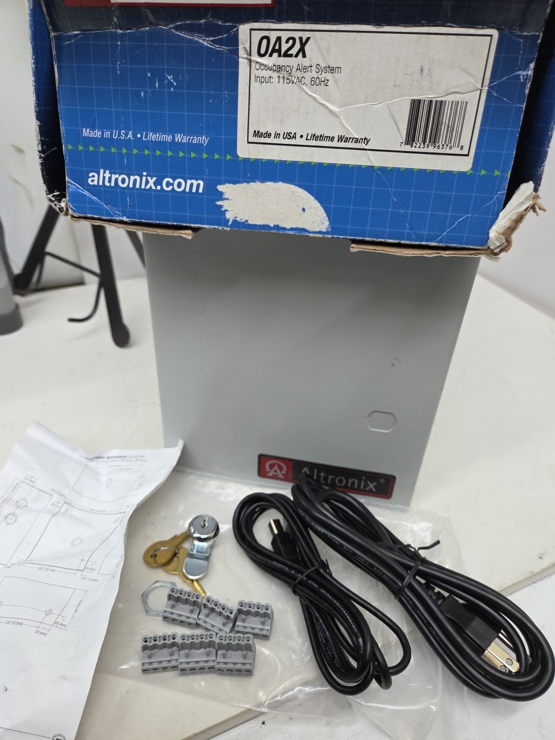 Altronix 0A2X/0A2 Occupancy Alert System, BC100 Enclosure