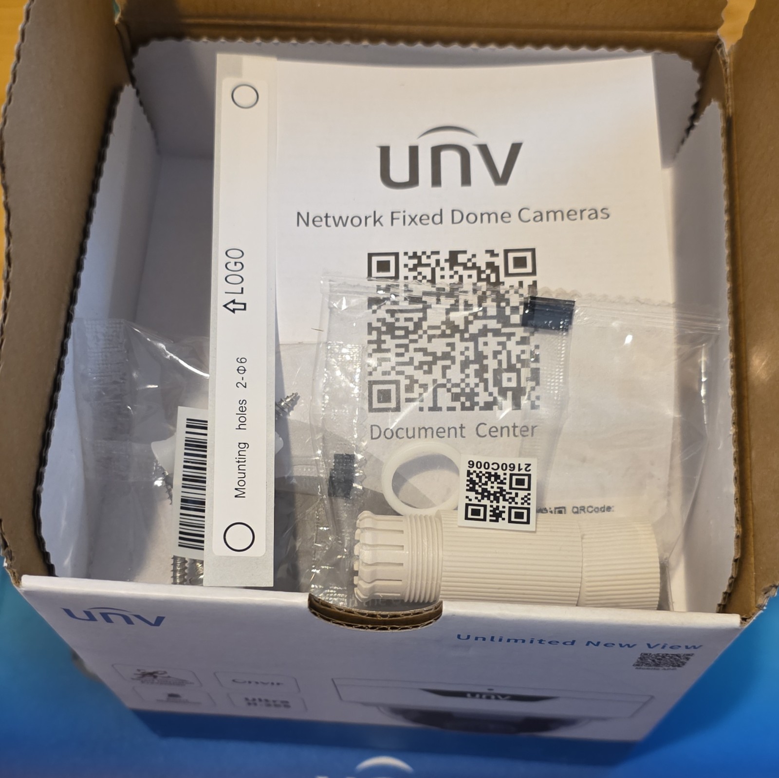 UNV IPC324SR-ADF28KM-H 4MP Wired IP Fixed Dome ONVIF H.265 IR White