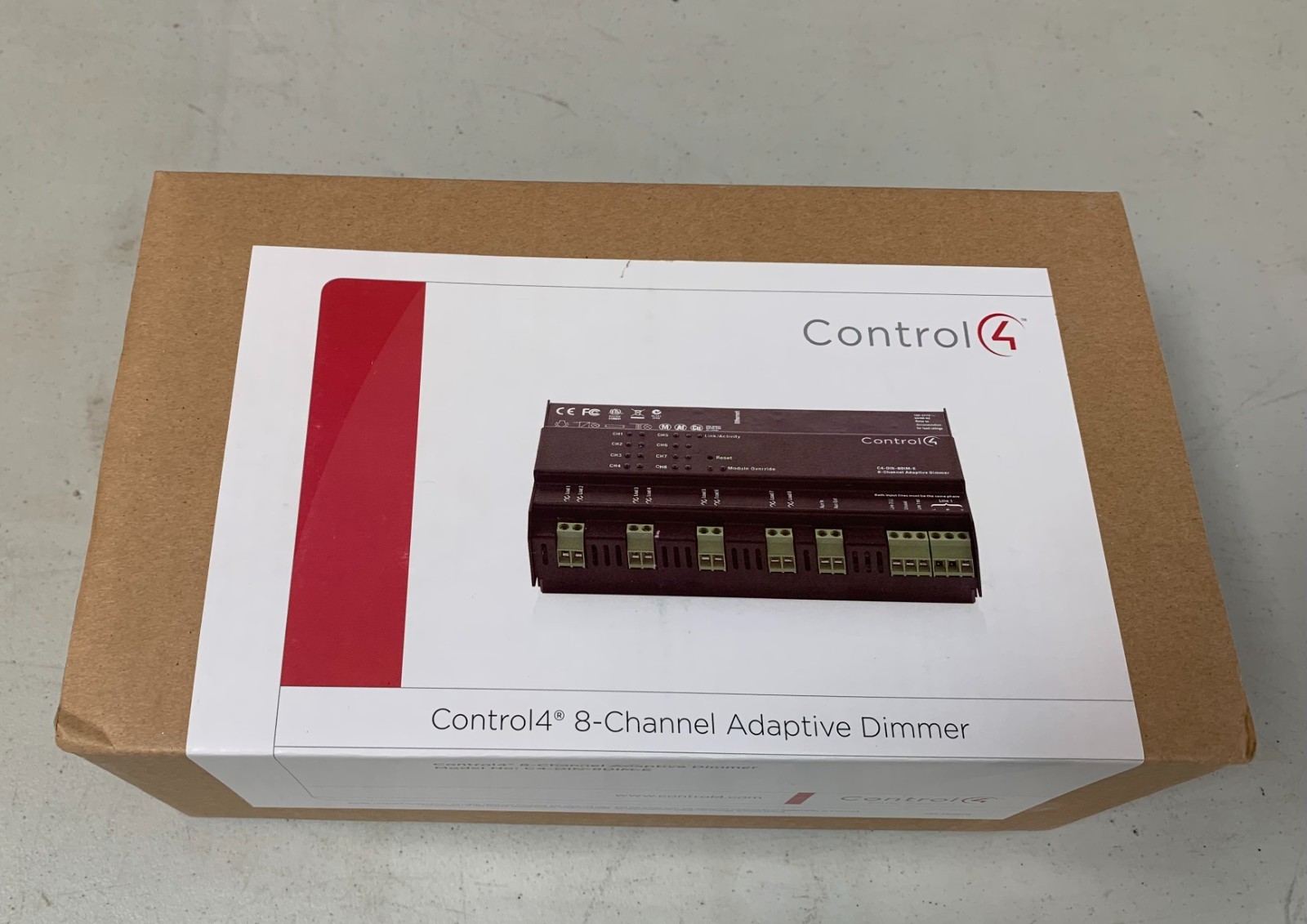 control 4 8-channel C4-DIN-8-DIM Adamptive dimmer