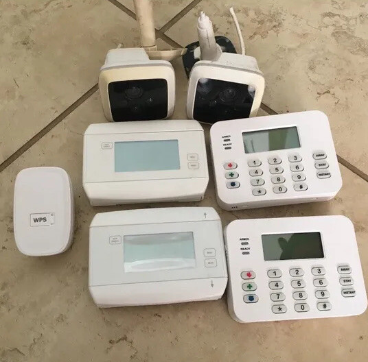 AT&T Security System Keypad, thermostat, OC432 DLS outdoor HP camera with mount