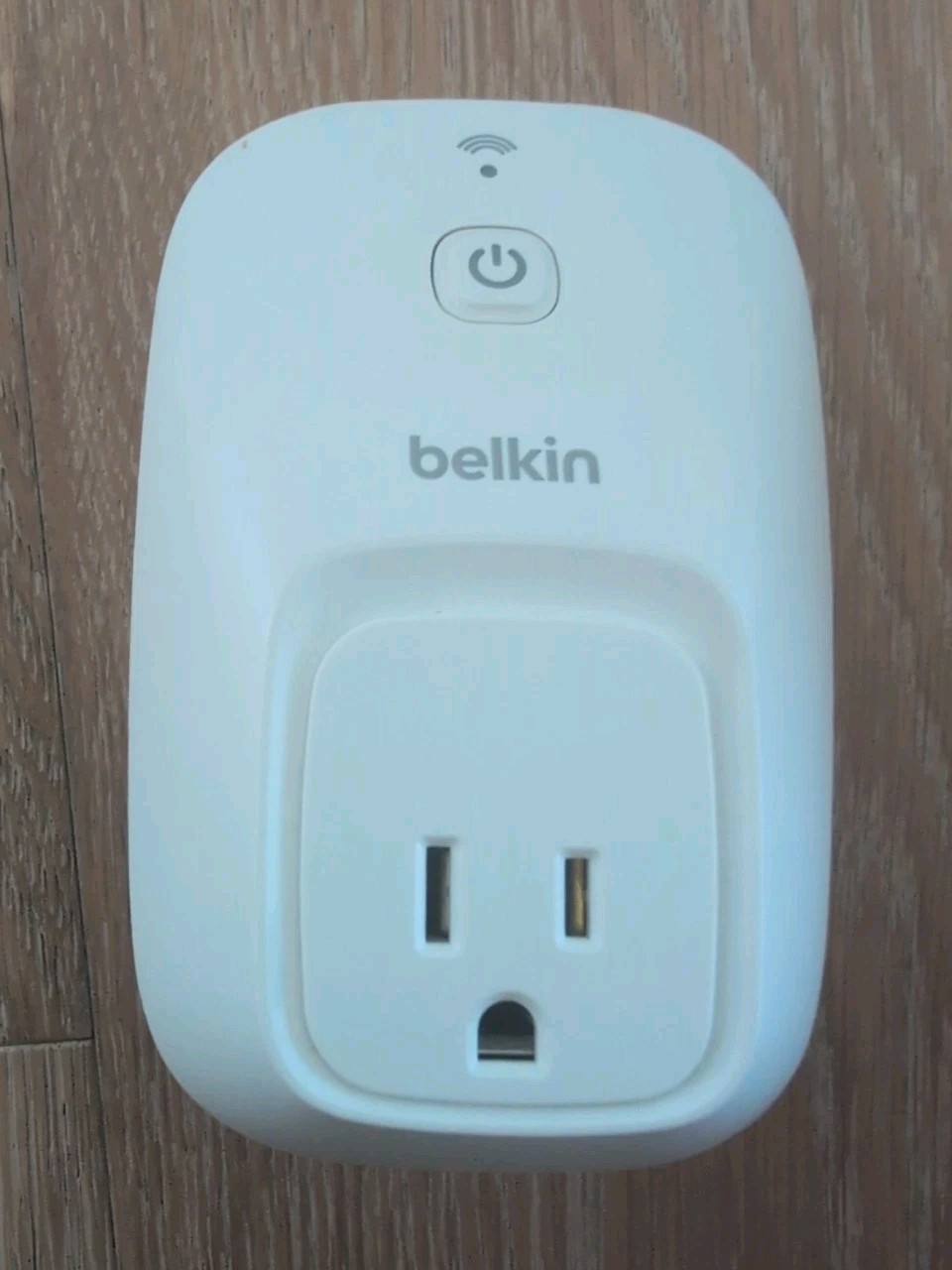 BELKIN WeMo Switch Wi-Fi Smart Plug Control Phone Device Wireless F7C027