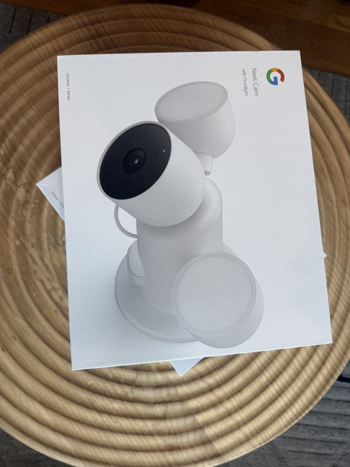 New Google Nest Cam w/ Floodlight Outdoor Security Camera White Wired