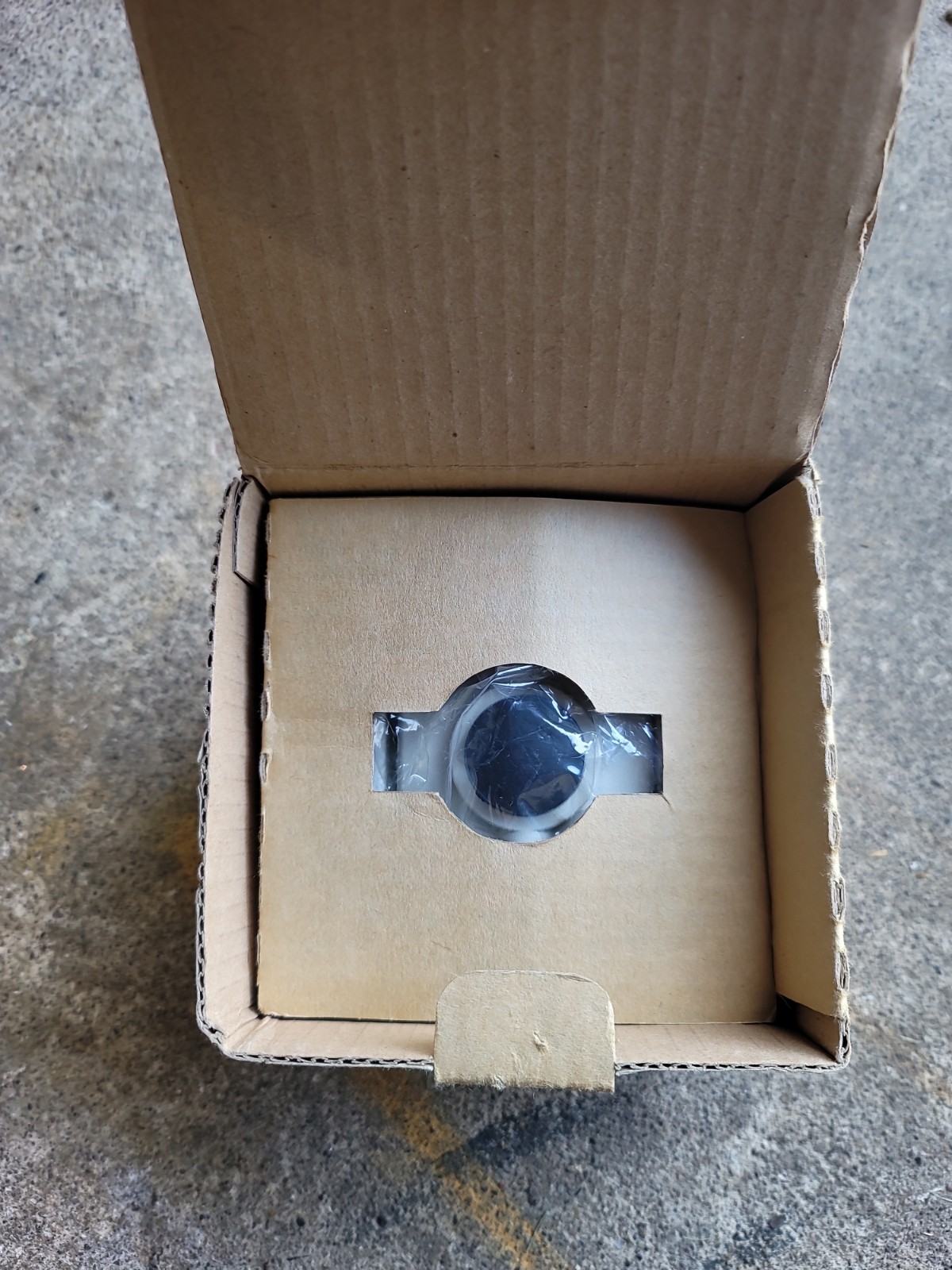 Ikegami CCD Color Camera ICD-501 Cube Camera NEW IN BOX