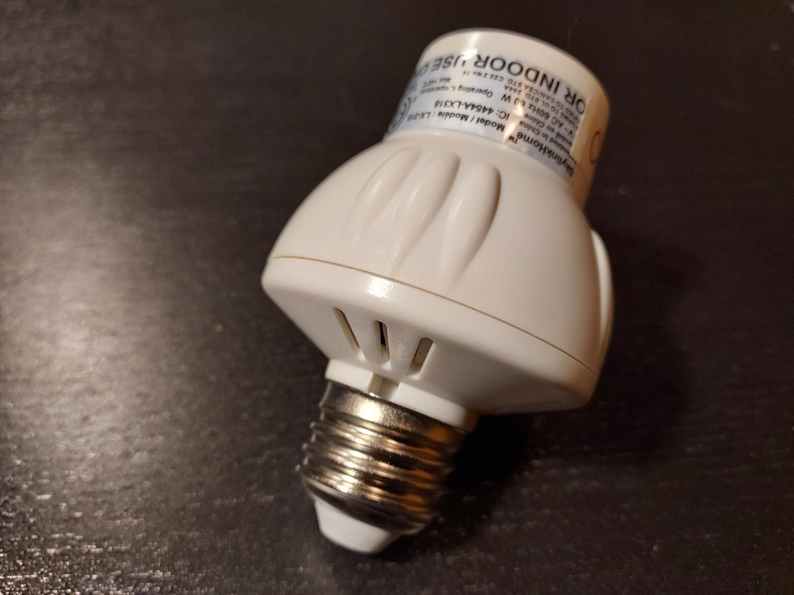 Skylink SkylinkHome LX-318 Mini Screw-In Light Bulb Wireless Receiver/Dimmer