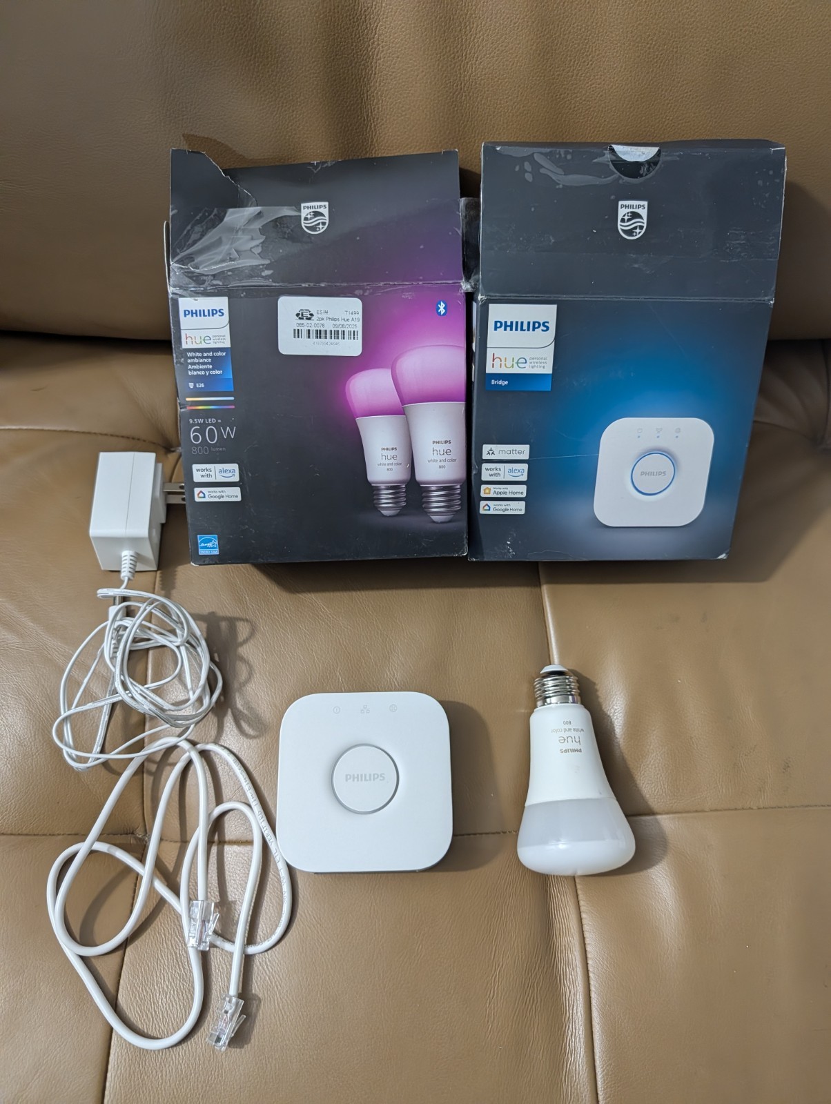 Philips Hue Gen 2 Smart Home Bridge Lighting Control System Hub 458471 & 1 Bulb