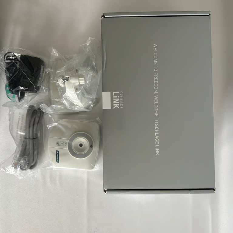 Schlage Link WCW100/WCE100 Wireless Camera Security System Open Box.