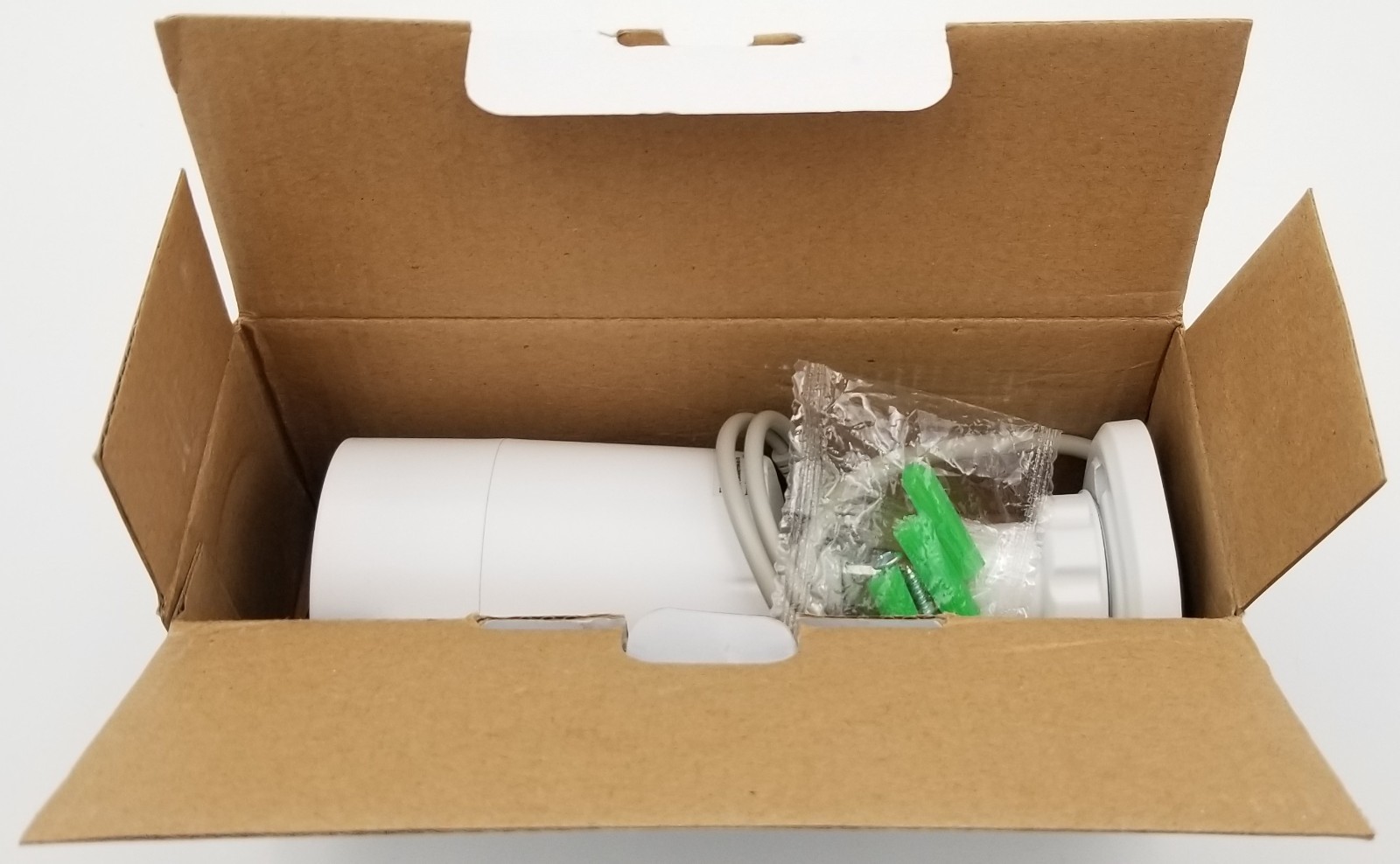 MINT – Night Owl Security Camera (CM-AHD10W-BU-H) 1080p Infrared/Night Vision