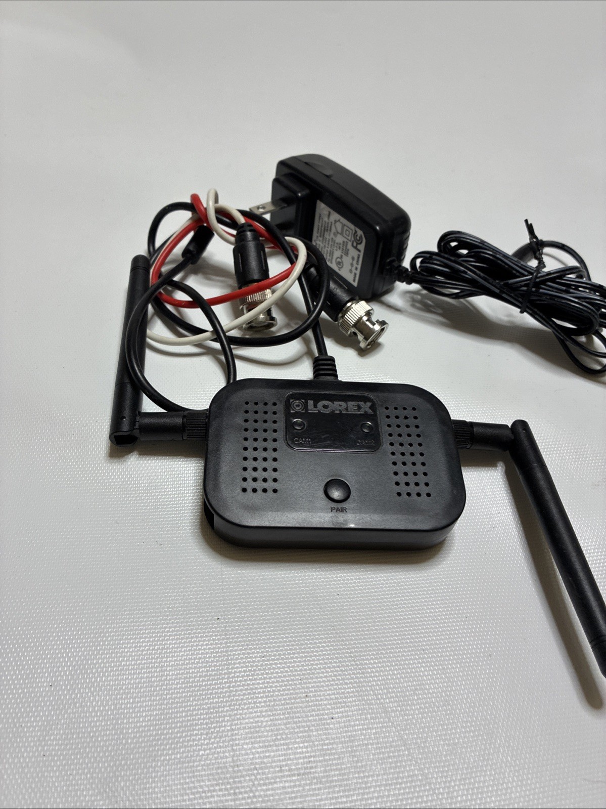 LOREX Wireless 2 Channel MPEG4 Receiver WL2232 w/ Power Supply