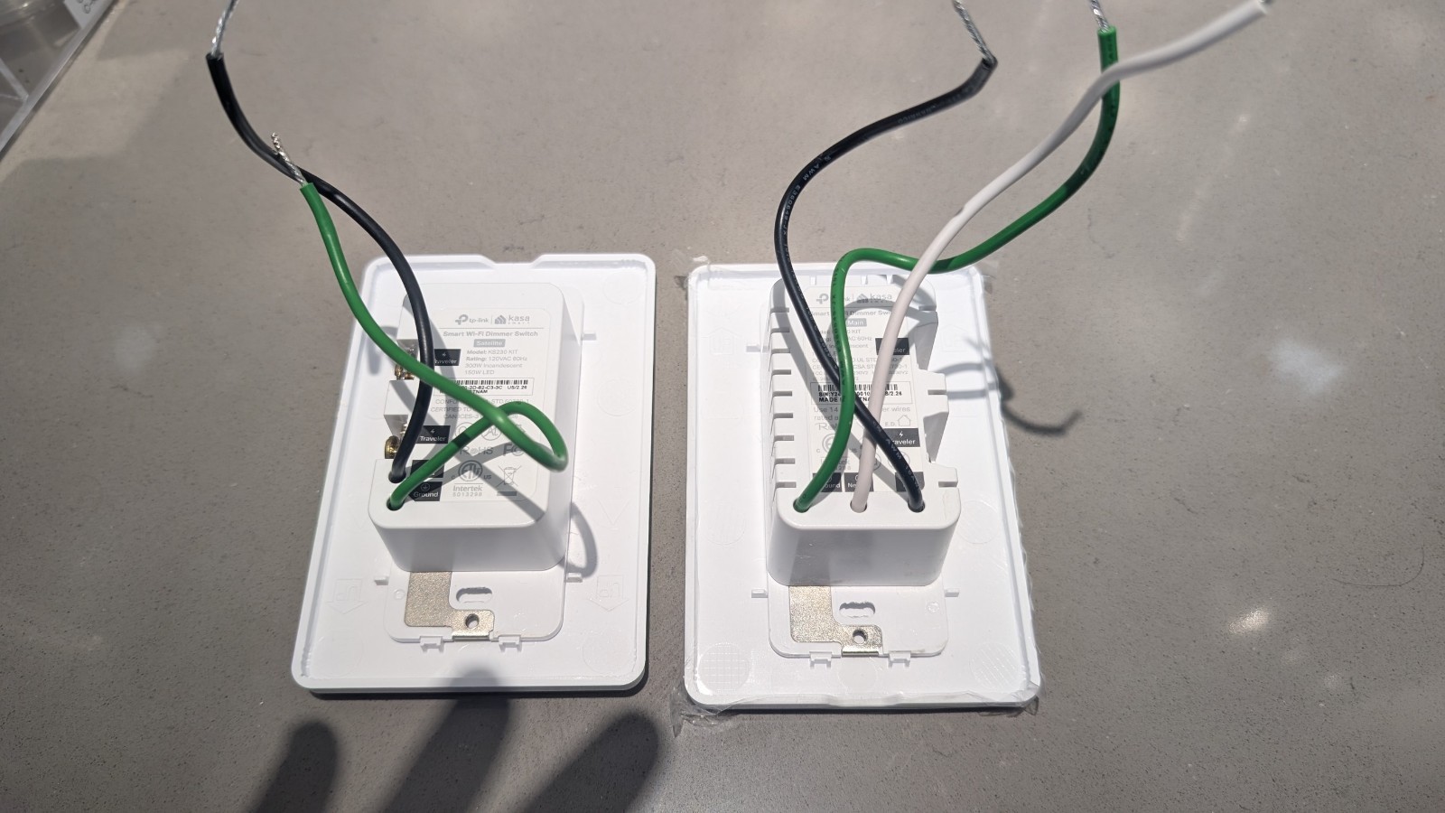 Kasa Smart 3-Way Wi-Fi Dimmer Switch Kit (KS230 Kit) – Perfect Working Condition
