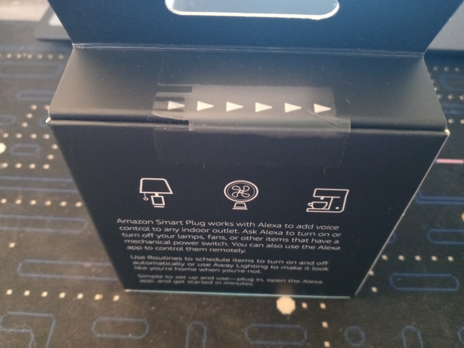 Amazon Alexa Echo Pop Smart Speaker C2H4R9 New Sealed w/Amazon Smart Plug New