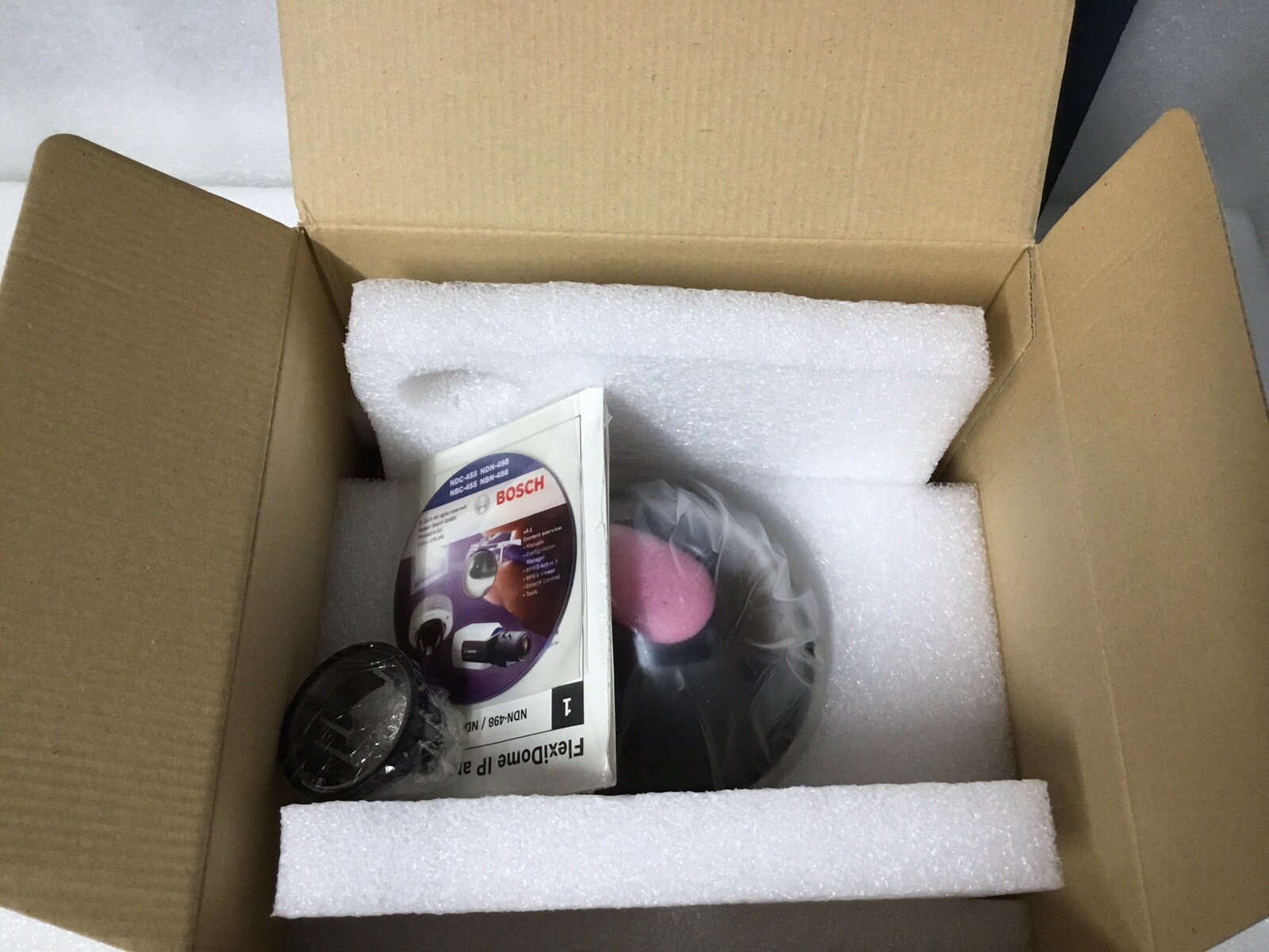 Bosch NDN-498V03-22PS FlexiDome CCTV IP Color Camera W/ 2.8-10mm D/N H.264 NEW!