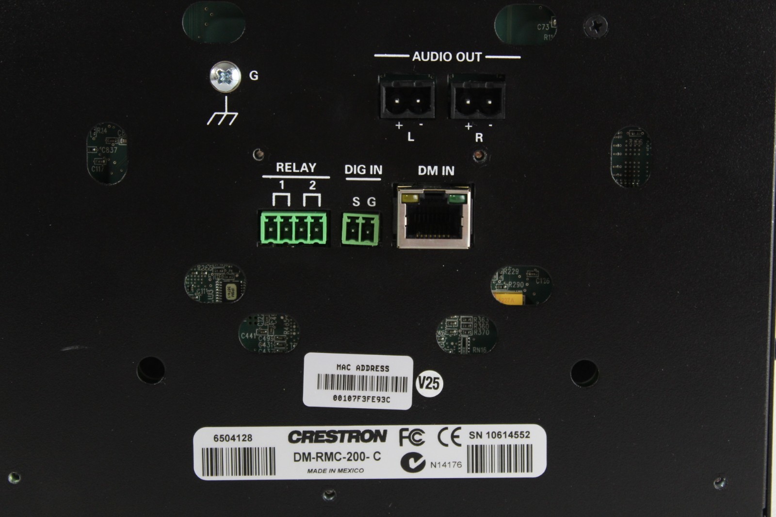 Crestron DM-RMC-200-C DigitalMedia 8G+ Receiver & DM Room Controller 200 – Used.