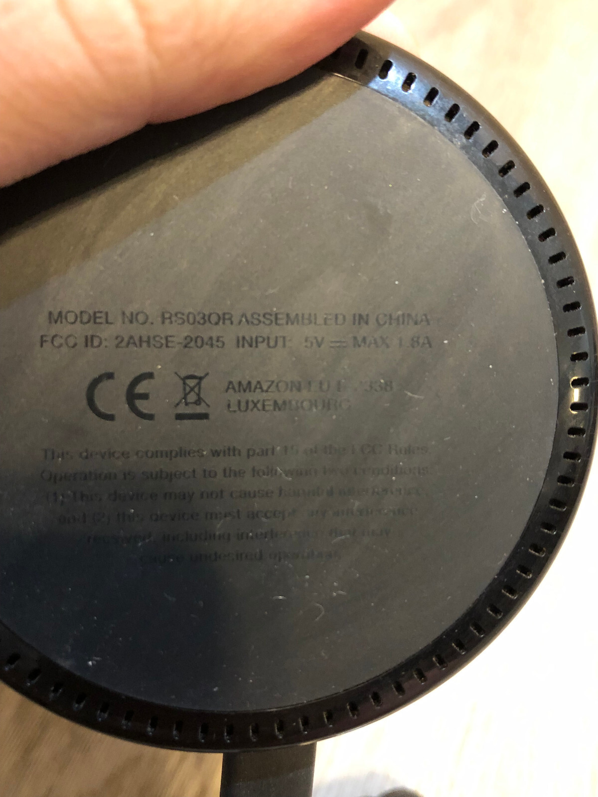 Amazon Echo Dot 2nd Gen RS03QR Black Wi-Fi Bluetooth Alexa-Enabled Smart Speaker