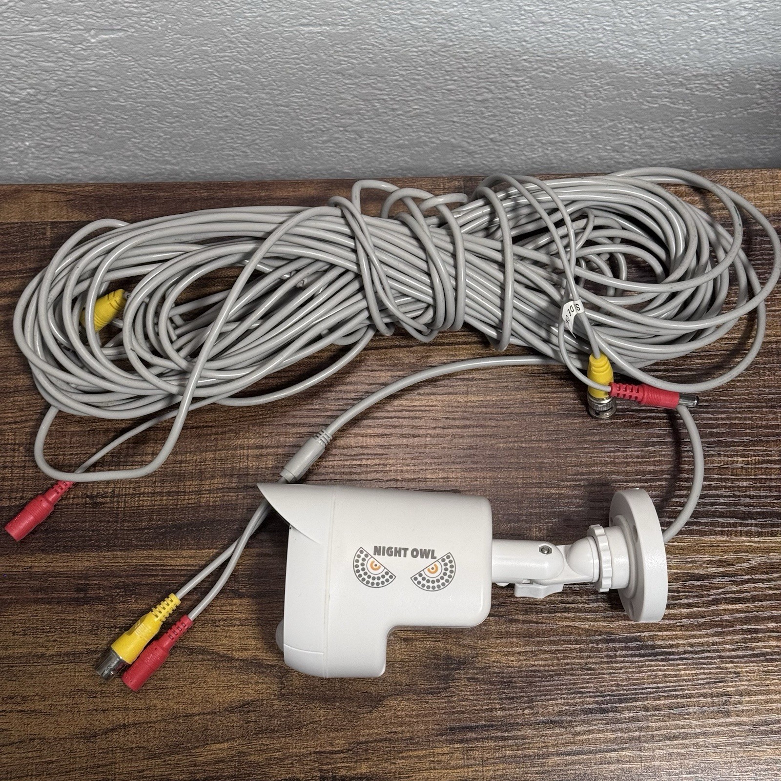 Night Owl CM-PIRHDA10W-BU-H Camera – 1080P with BNC Cable – Working