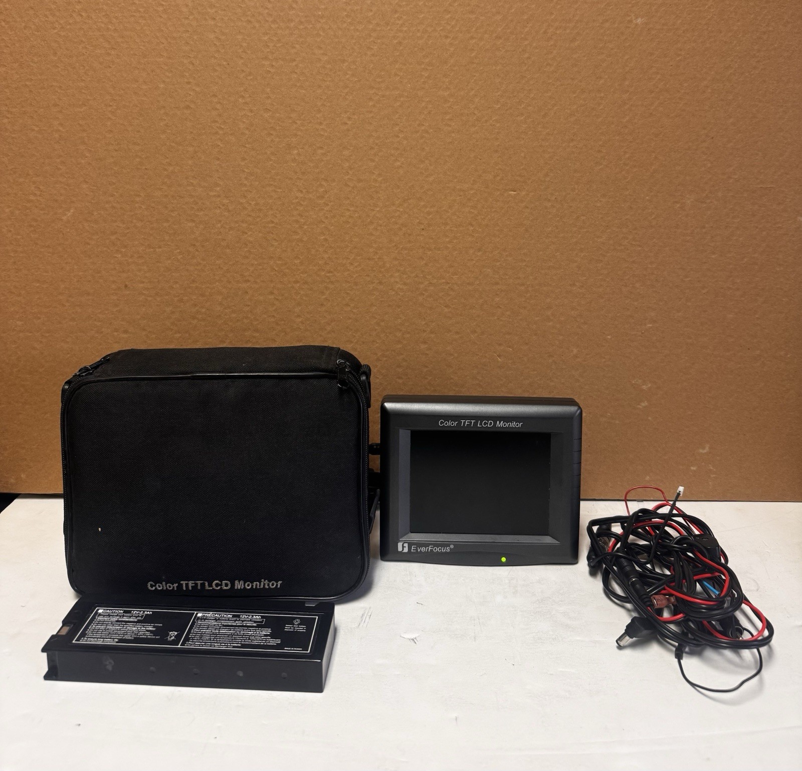 Everfocus EN220 Color TFT LCD Test Monitor 5.6″ CCTV (Parts/Not working)