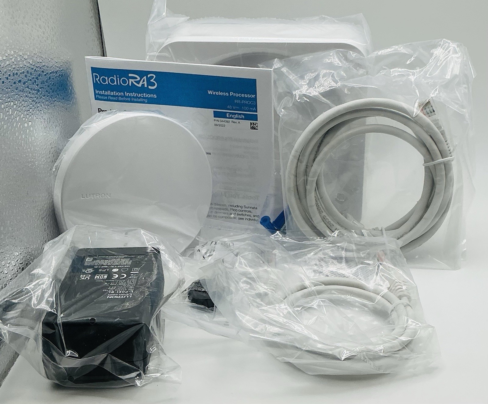 Radio Ra3 Lutron RR-PROC3-KIT Processor With Mount New In Box.KJ-AA