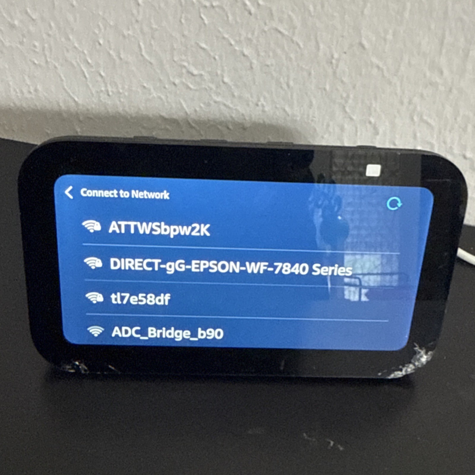 Amazon Echo Show 5 Smart Speaker Display Black Alexa AUX Bluetooth Wi-Fi H97N6S