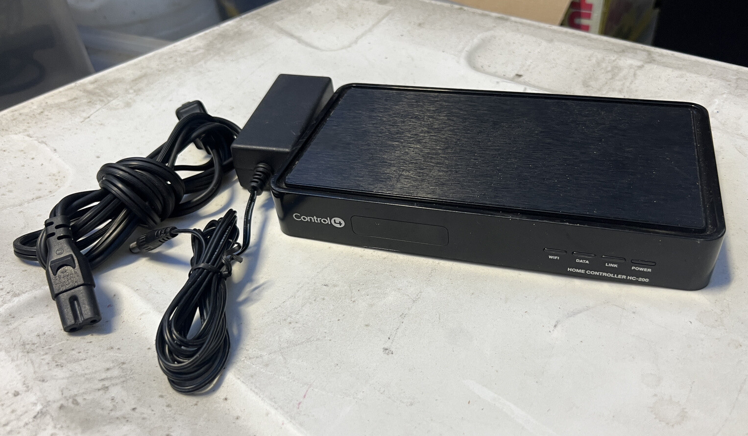 Control 4 Remote Home Controller Base Unit C4-HC200-E-B with Power Supply