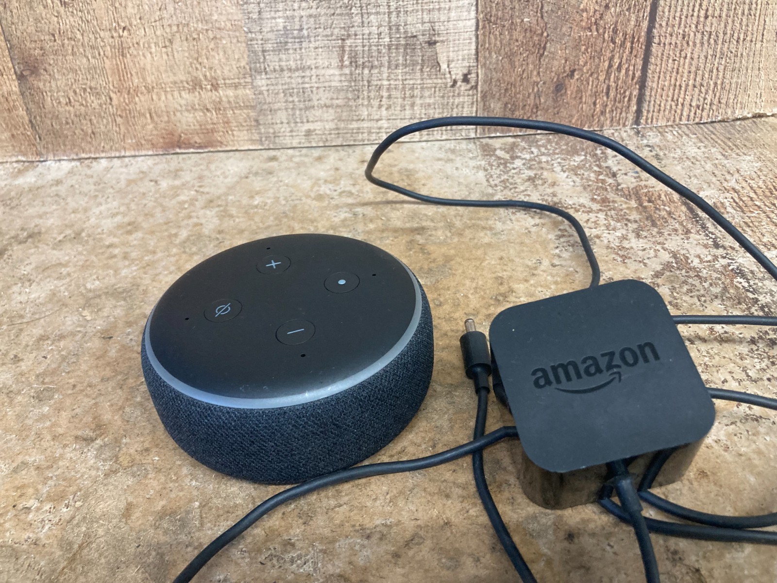 Amazon Echo Dot 3rd Generation w/Alexa Voice Smart Speaker Charcoal Black D9N29T