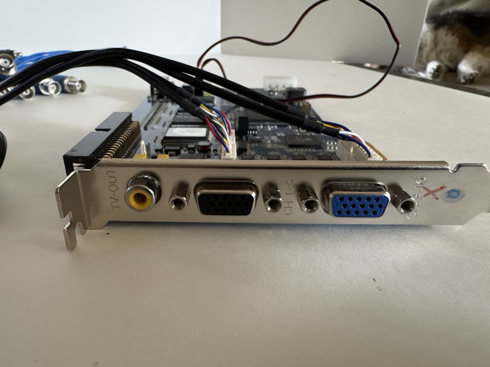 Geovision GV1480A DSUB V3.1 PCI-e DVR CCTV Surveillance Capture Card