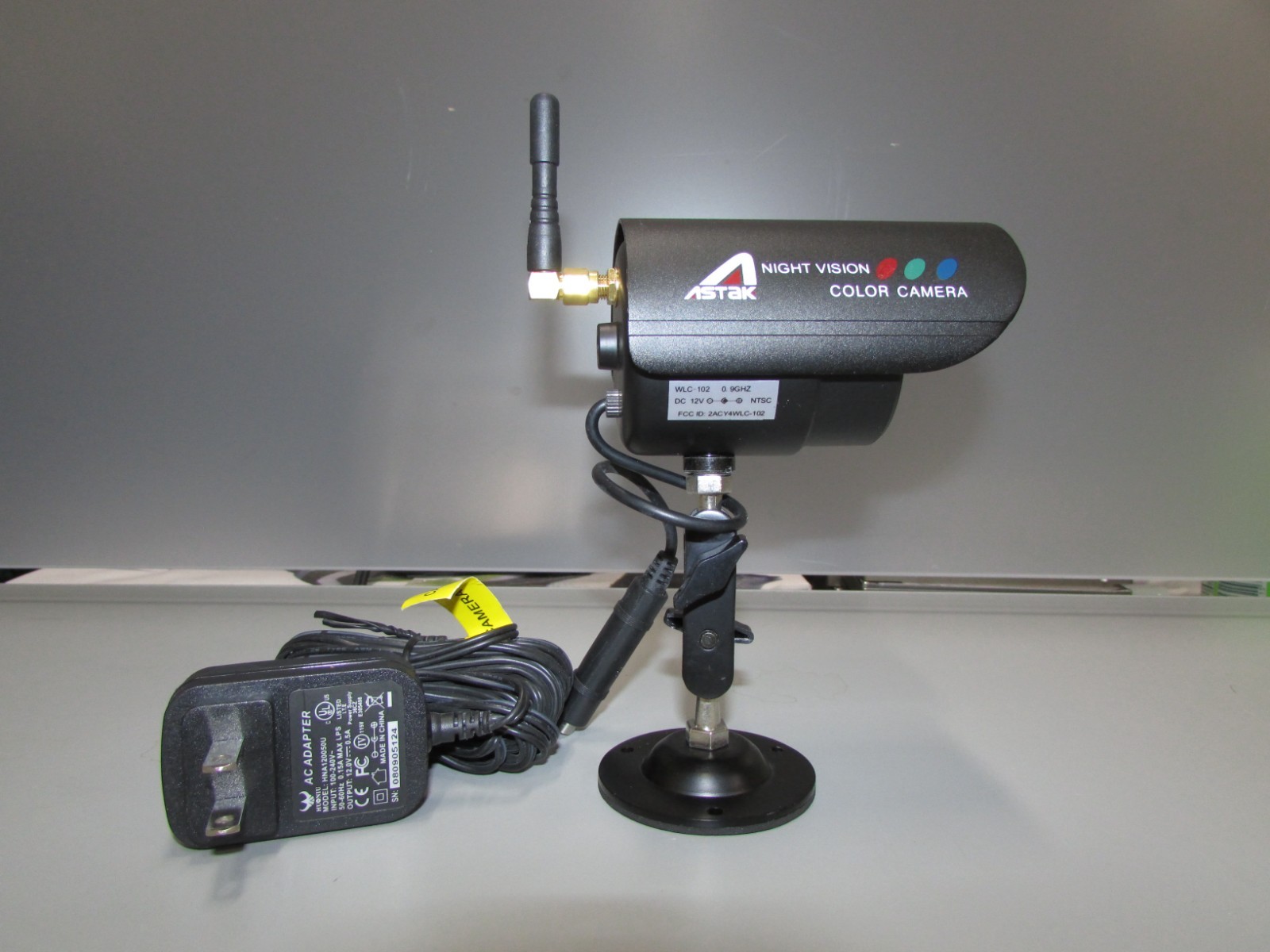 Wireless Camera with Power Supply. Model: CM-918T2