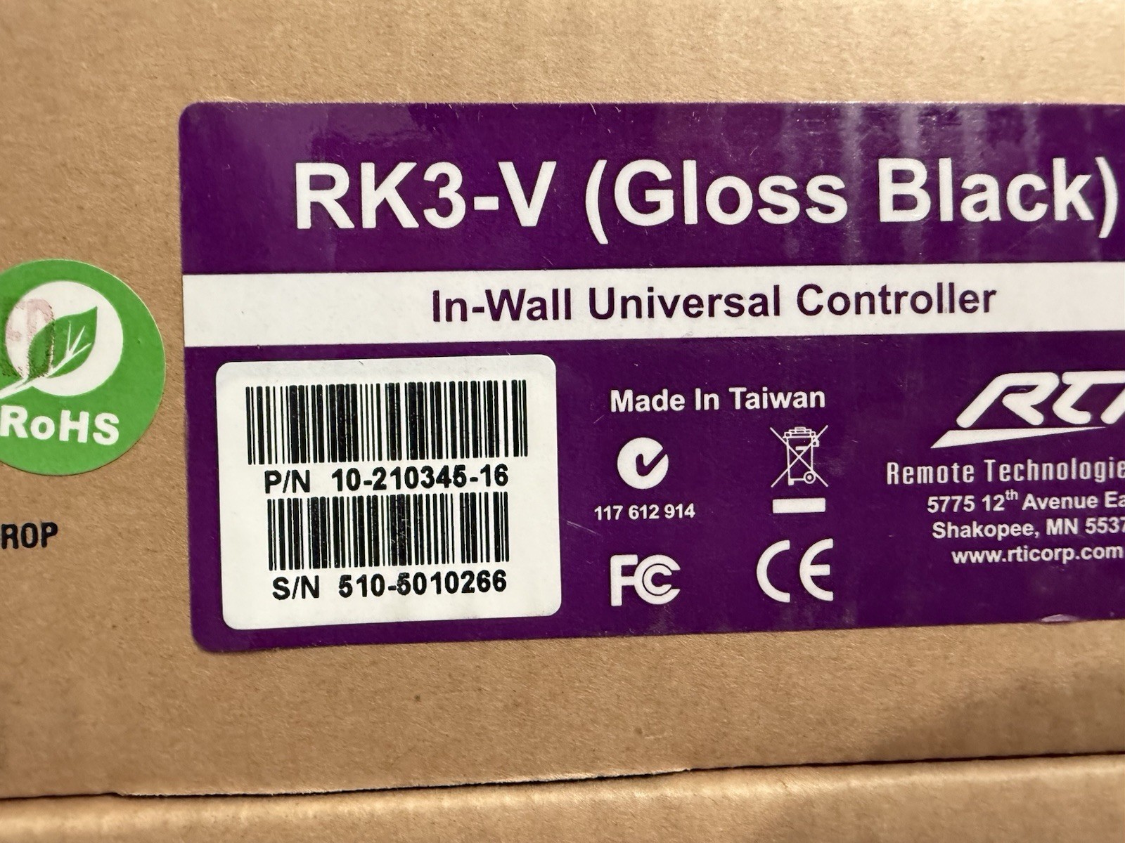 RTi RK3-V RKV3 In Wall Universal Touchscreen Controller Gloss Black (PRICE FOR 1