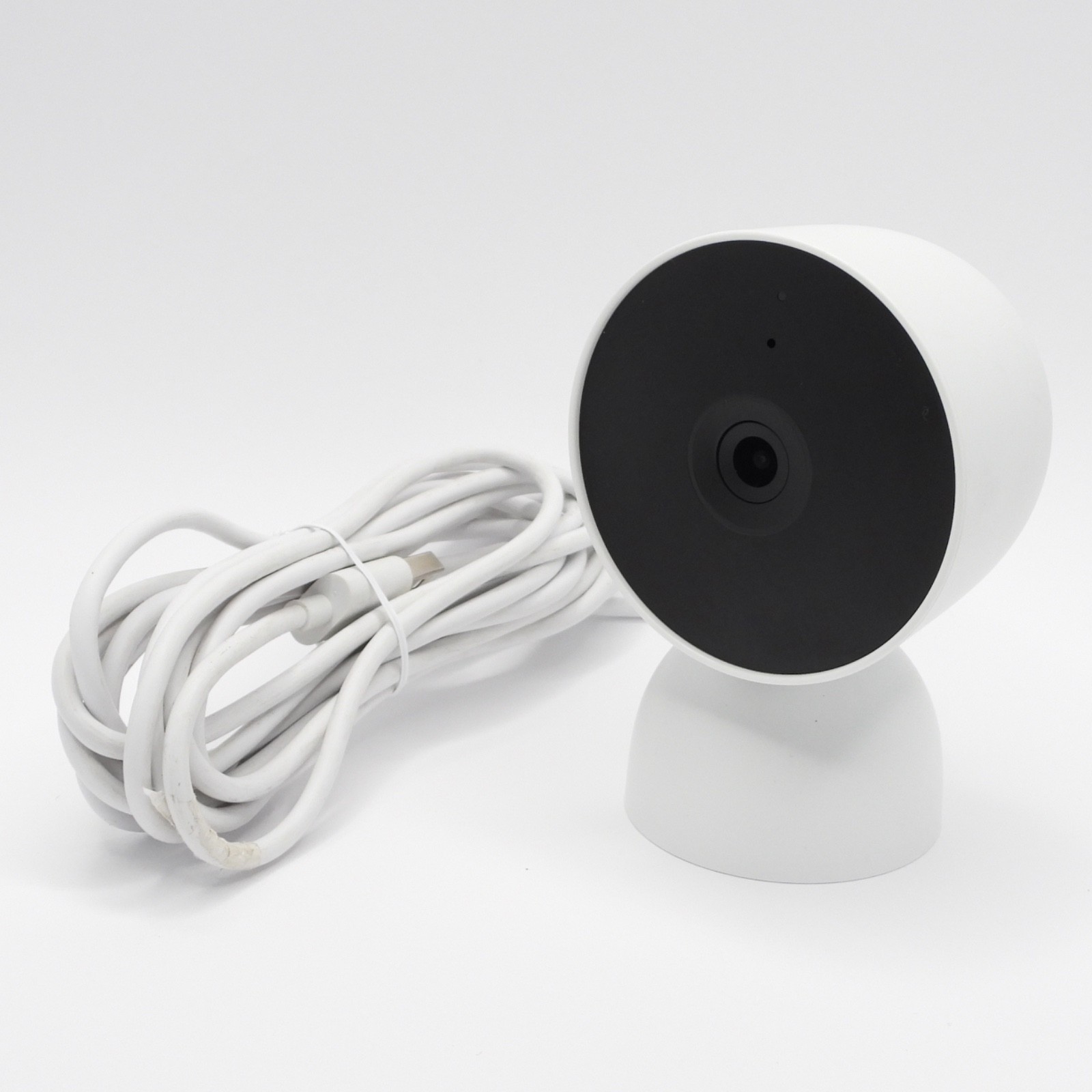 Google Nest Security Cam Indoor 1080p Wired 2nd Gen. GJQ9T (White Snow)