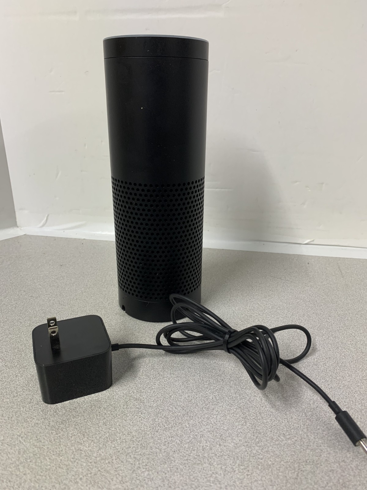 **Amazon Echo Black Smart Assistant Home Music Speaker Model SK705DI Alexa