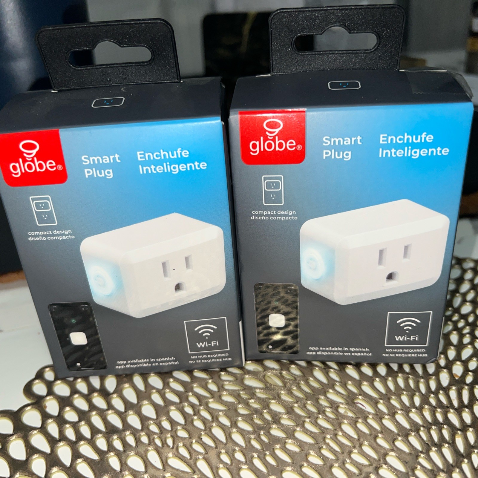 Globe Wi-Fi Smart Plug No Hub Required Works With Alexa, Siri ,Hey Google / 2