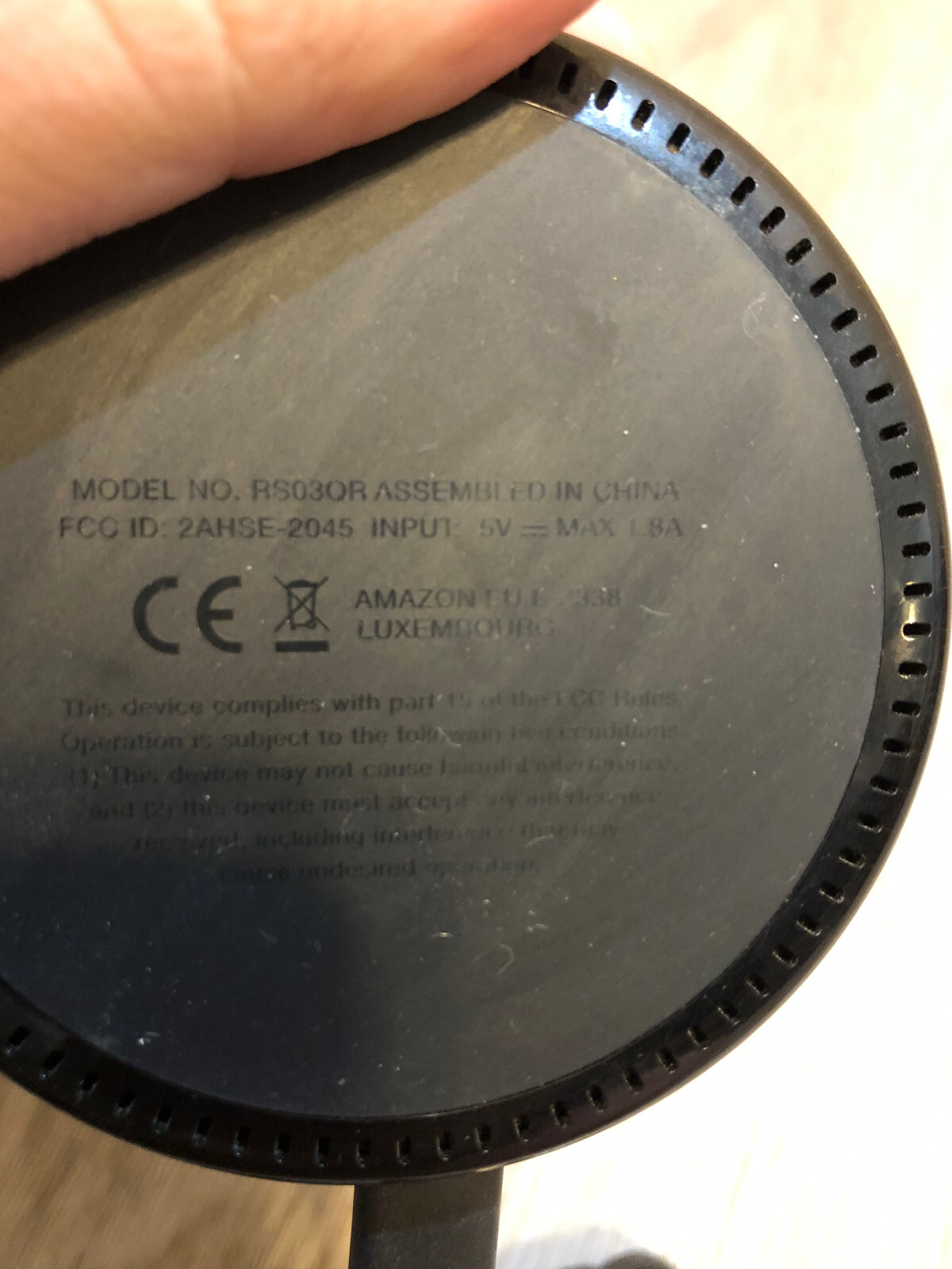 Amazon Echo Dot 2nd Gen RS03QR Black Wi-Fi Bluetooth Alexa-Enabled Smart Speaker