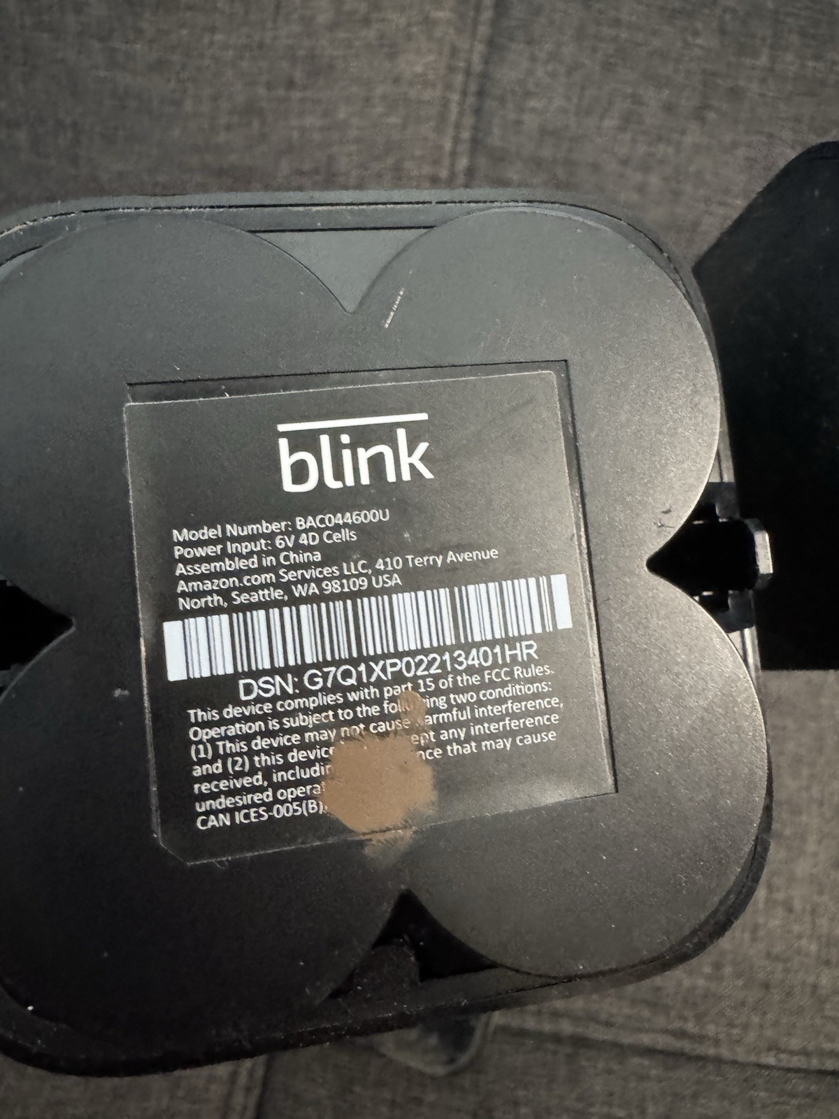 Blink BAC044600U Floodlight Black w/ Camera BCM00400U No Mount