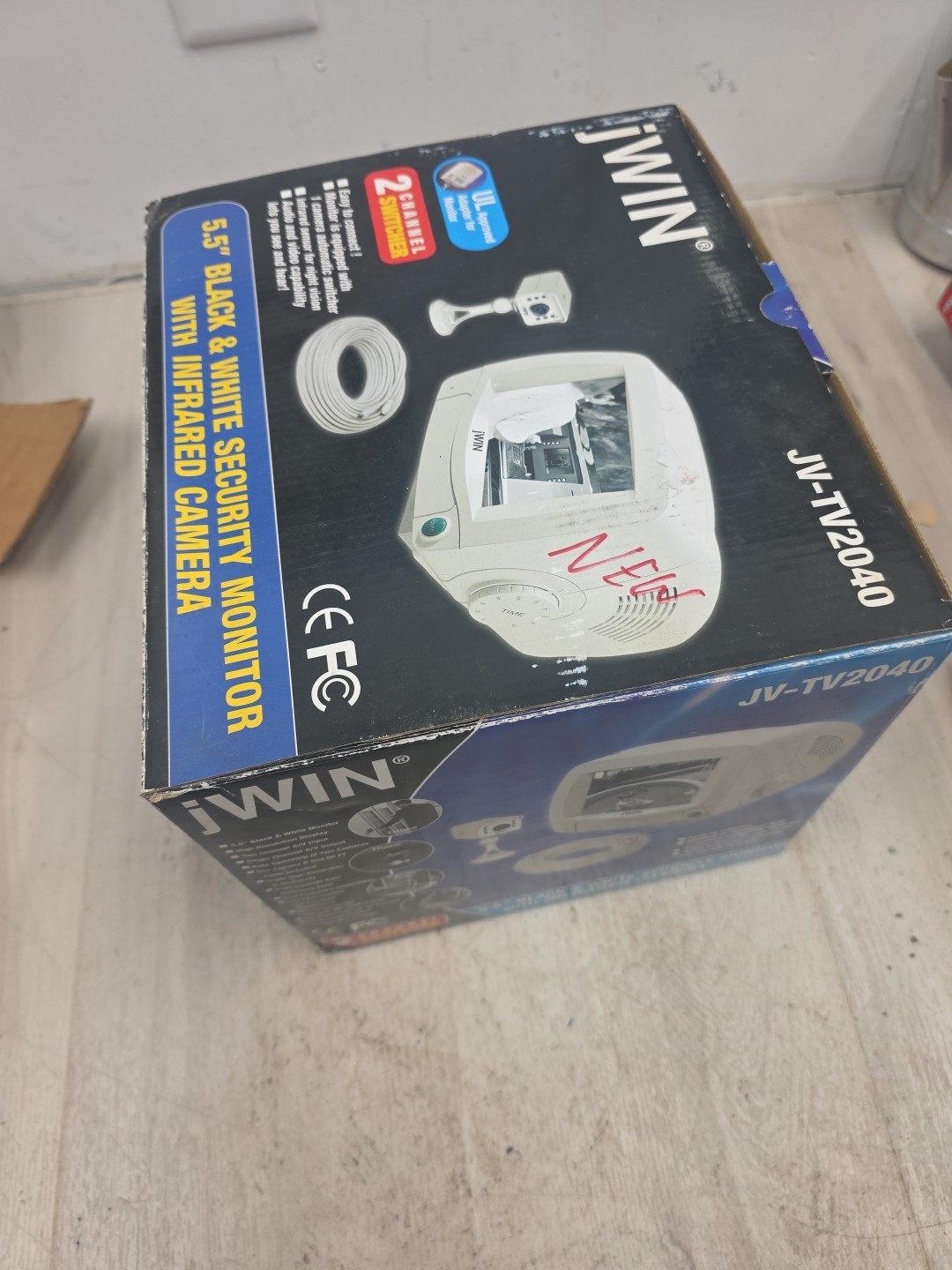 VTG jWin JV-TV2040 5.5” Security System Camera & Monitor Black White NIB