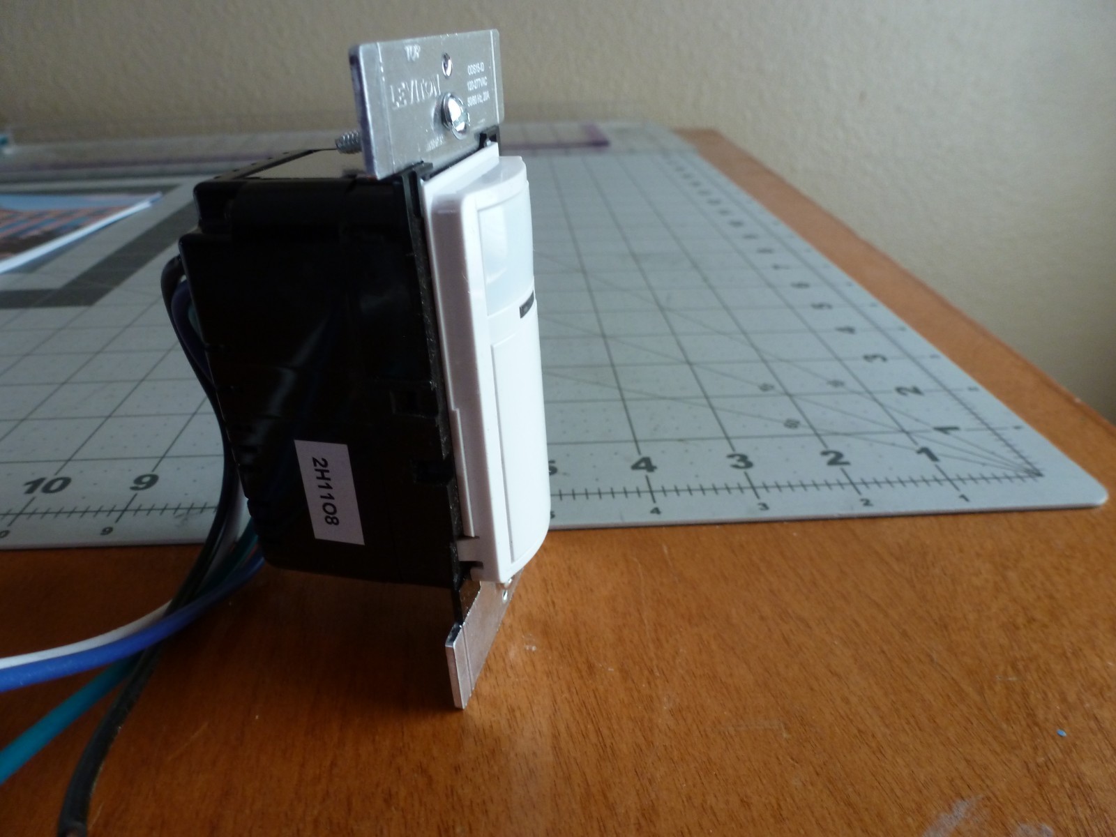 Leviton ODS15-IDW Occupancy Self-Adaptive Sensor – Passive Infrared (PIR) NO BOX
