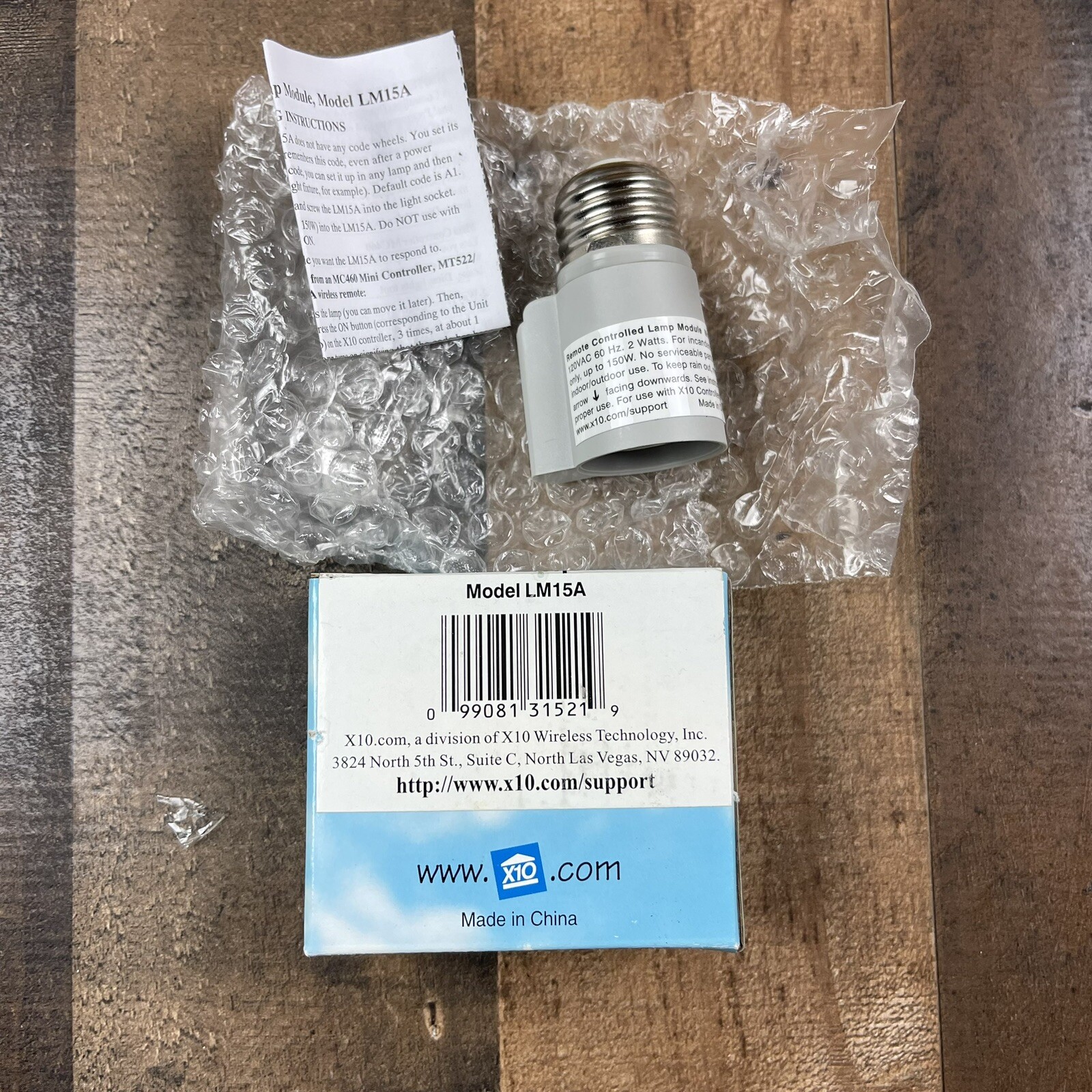X10 Socket-Rocket Screw-in Lamp Module LM15A