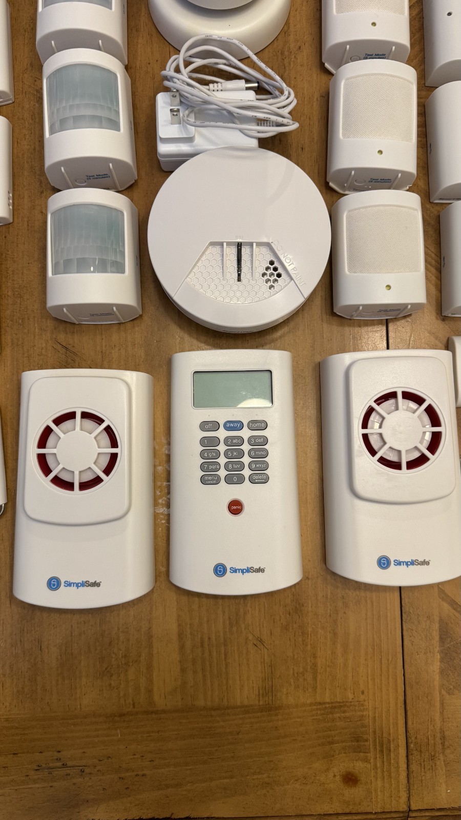 Simplisafe Security System Bundle