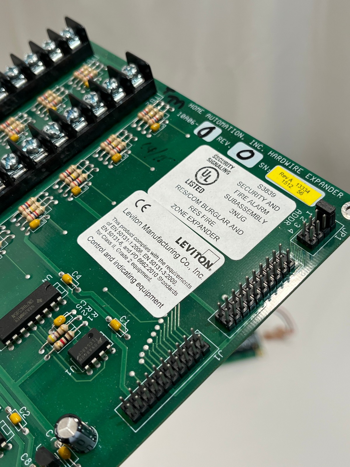 Leviton HAI Omni Pro II 10A06 16-zone hardware expander board – used