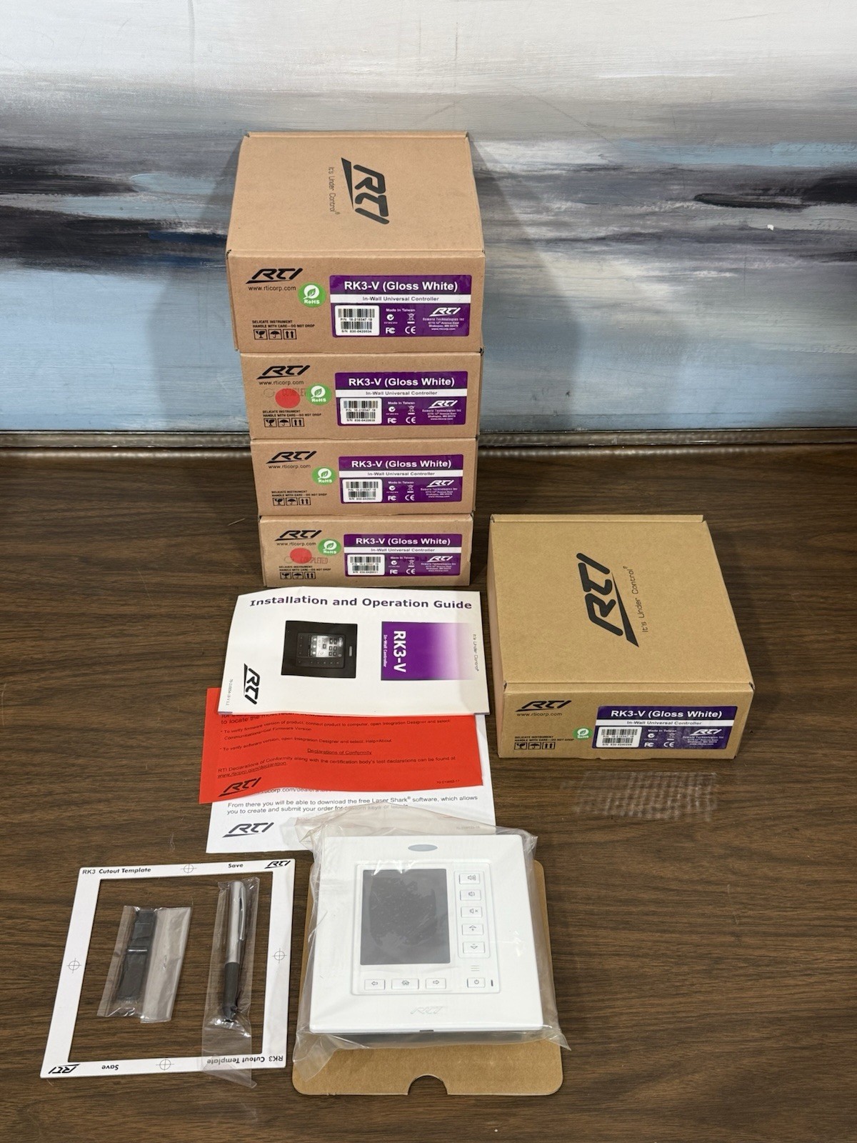 RTi RK3-V RKV3 In Wall Universal Touchscreen Controller Gloss White (PRICE FOR 1