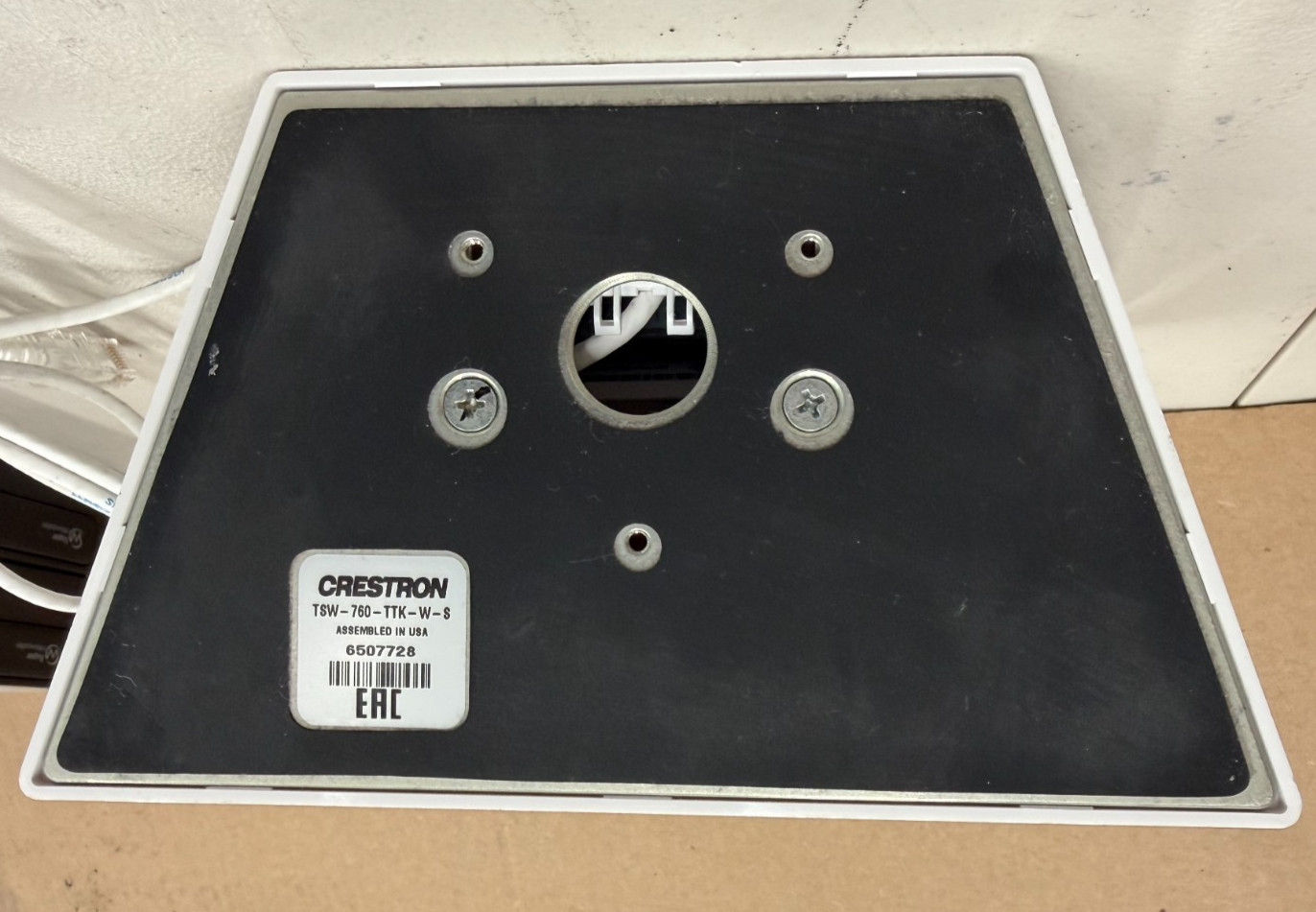 Crestron TSW-760-W-S 7” Touch Screen TSW-760 w/TSW-760-TTK-W-S Stand