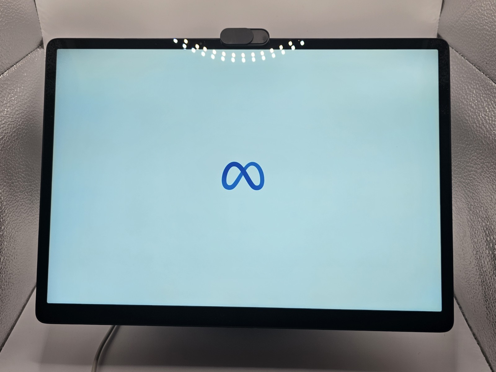 Facebook Meta Portal Plus WT74BL Smart Video Calling 14” Touch Screen Speaker