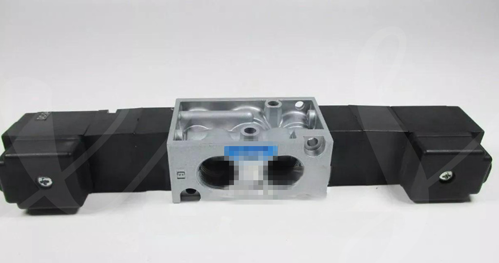 1PCS NEW FIT FOR RCD3408-03-200G Solenoid Valve