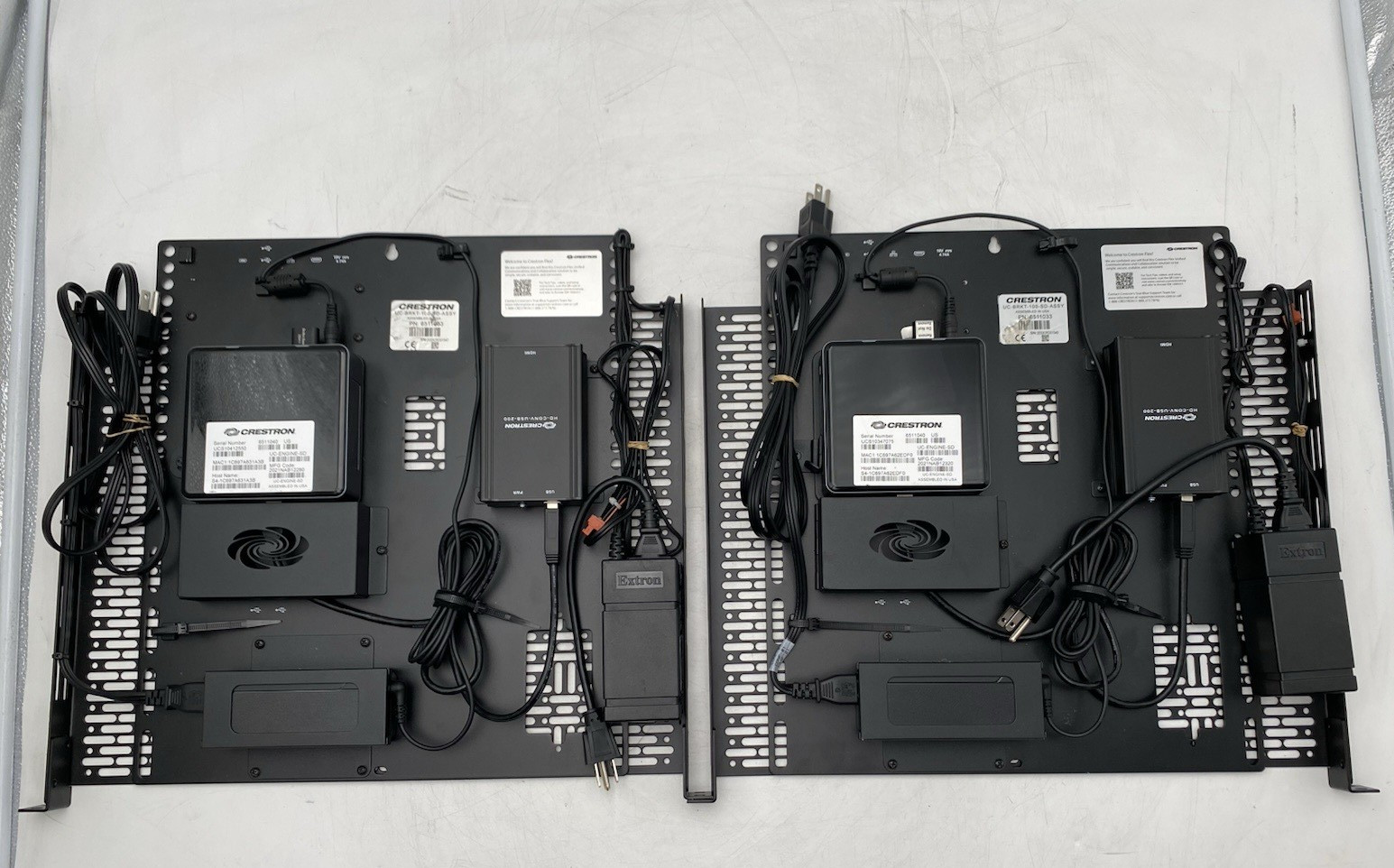 LOT OF 2 Crestron UC-ENGINE-SD 6511040 w/ HD-CONV0USB-200 UC-BRKT-100-SD-ASSY