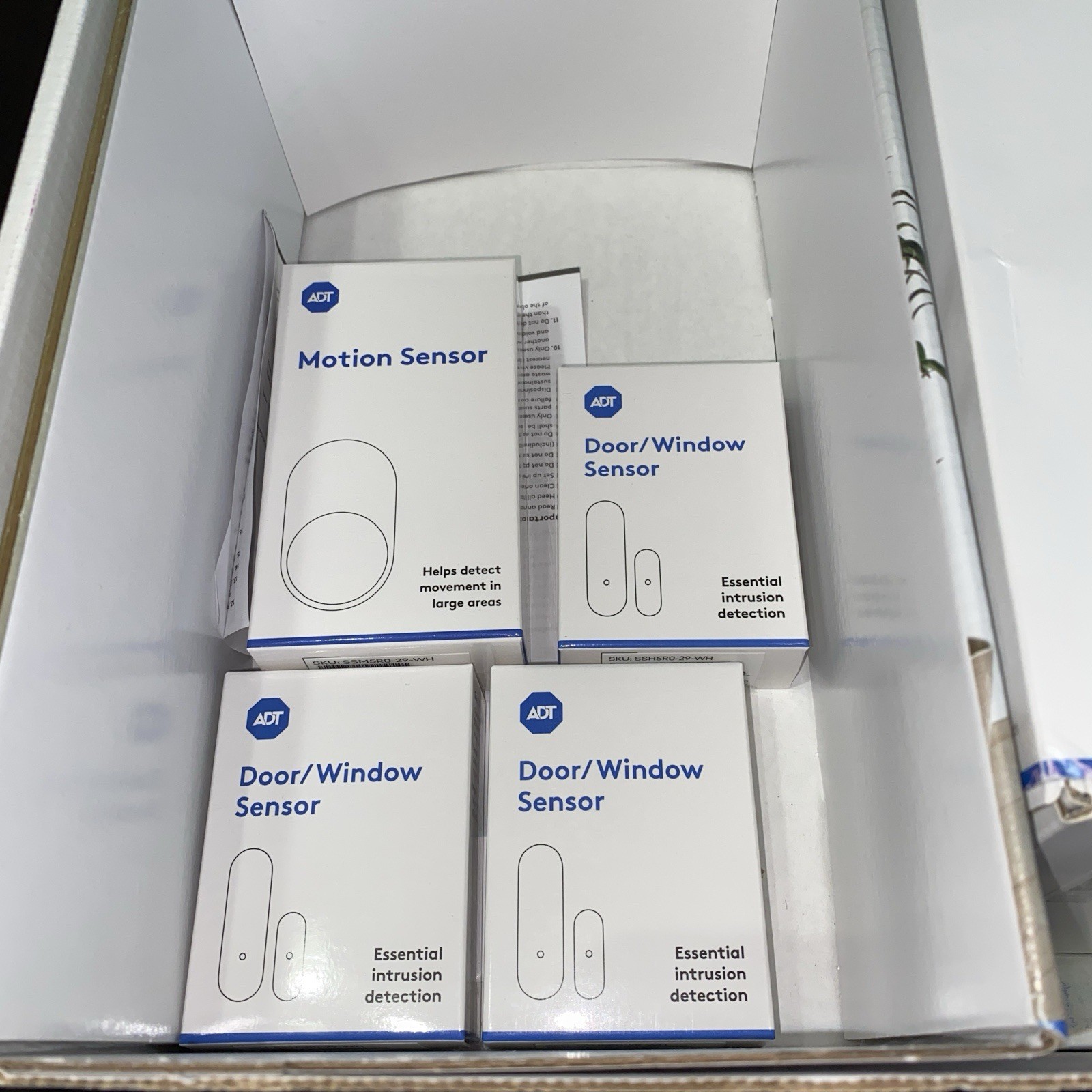 ADT Base Smart Hub White S501R0-01 Security System with Sensors and Accessories