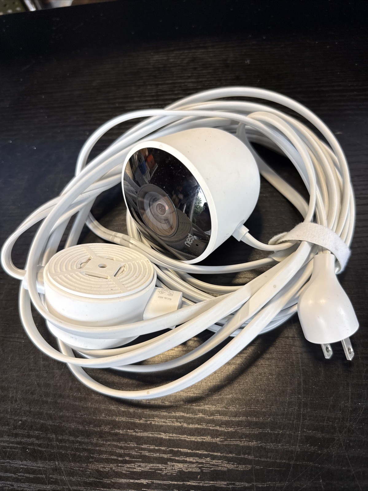 Google Nest Outdoor Security Wired Camera Wi-Fi 1080P Night Vision Cam NC2100ES