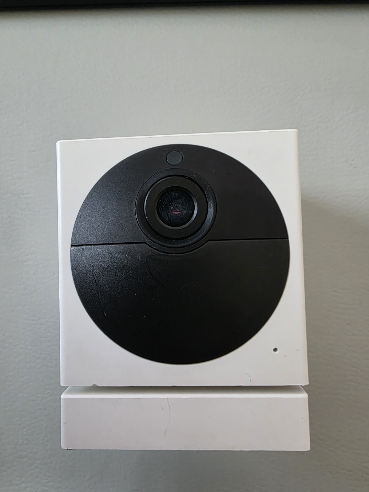WYZE Cam Outdoor Add-on Camera, 1080p HD Indoor/Outdoor WVOD1