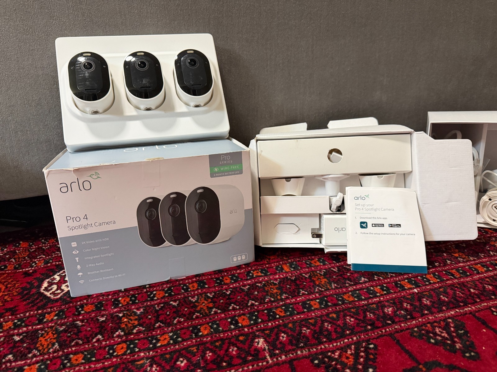 13 Arlo Ultra, Pro 4, and Essential Security Cameras, in great condition